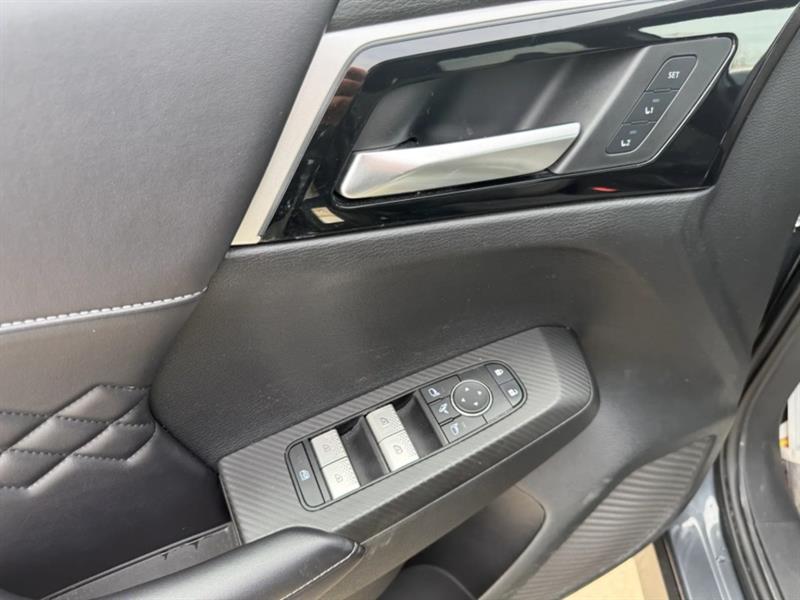 mitsubishi Outlander 2025 - 11