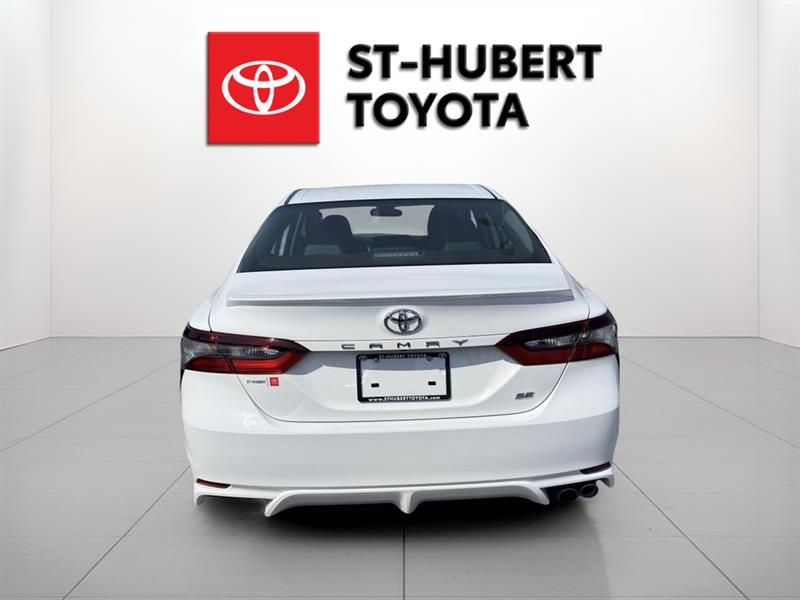 toyota Camry 2021 - 4