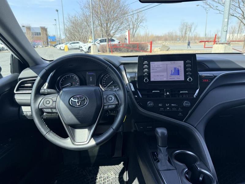 toyota Camry 2021 - 13