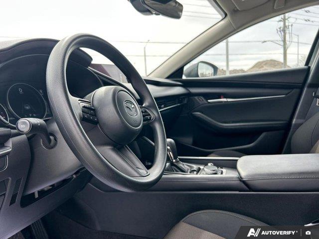 mazda Mazda3 2025 - 16