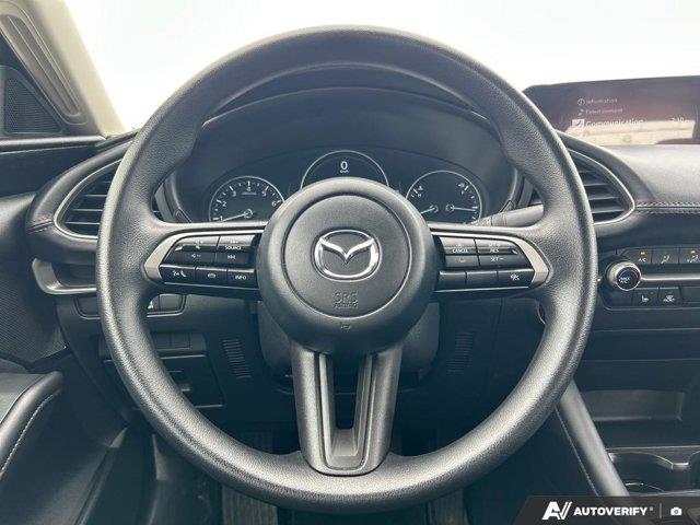 mazda Mazda3 2025 - 17