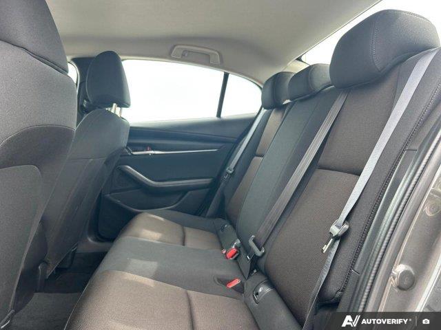 mazda Mazda3 2025 - 26