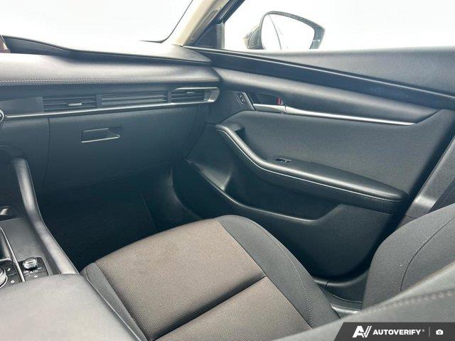 mazda Mazda3 2025 - 28