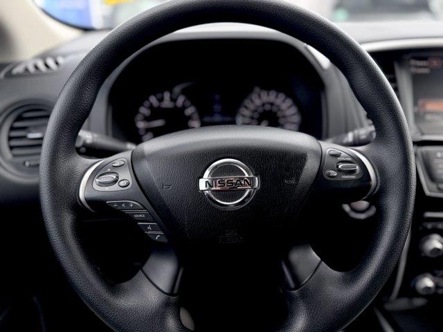 nissan Pathfinder 2020 - 17