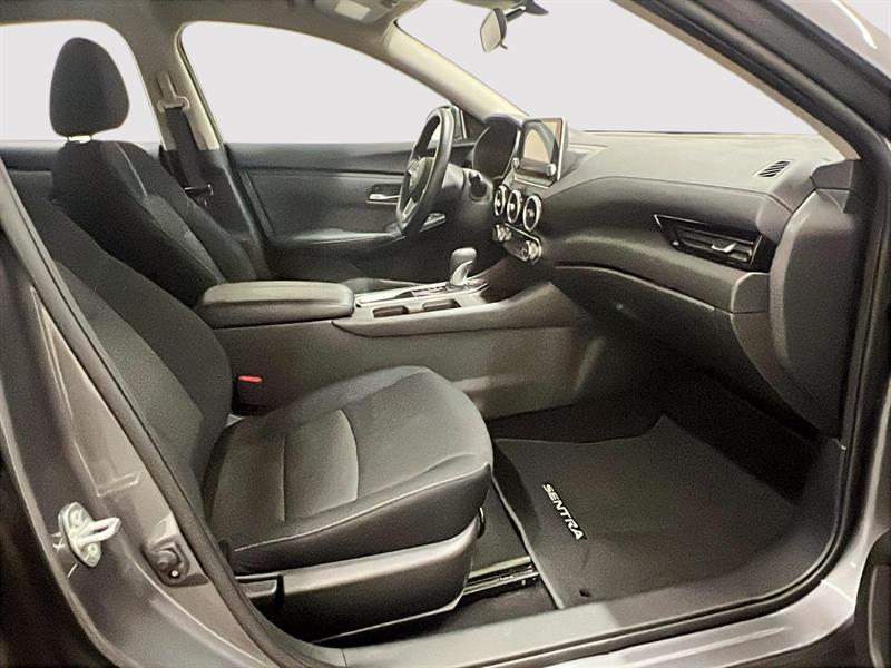 nissan Sentra 2024 - 8