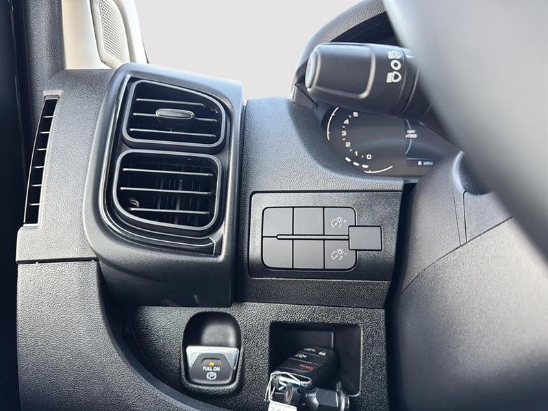 ram ProMaster fourgonnette utilitaire 2025 - 24