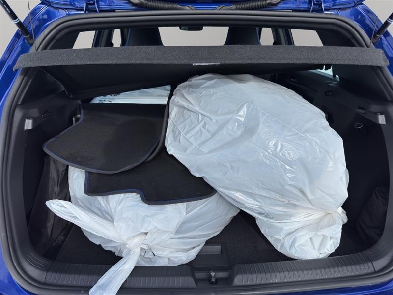 volkswagen Golf R 2024 - 17