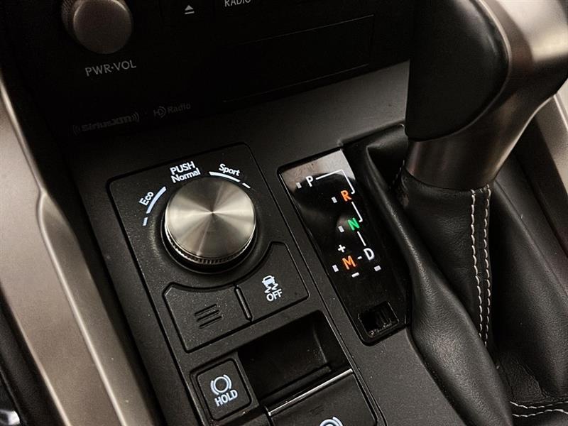 lexus NX300 BASE 2021 - 22