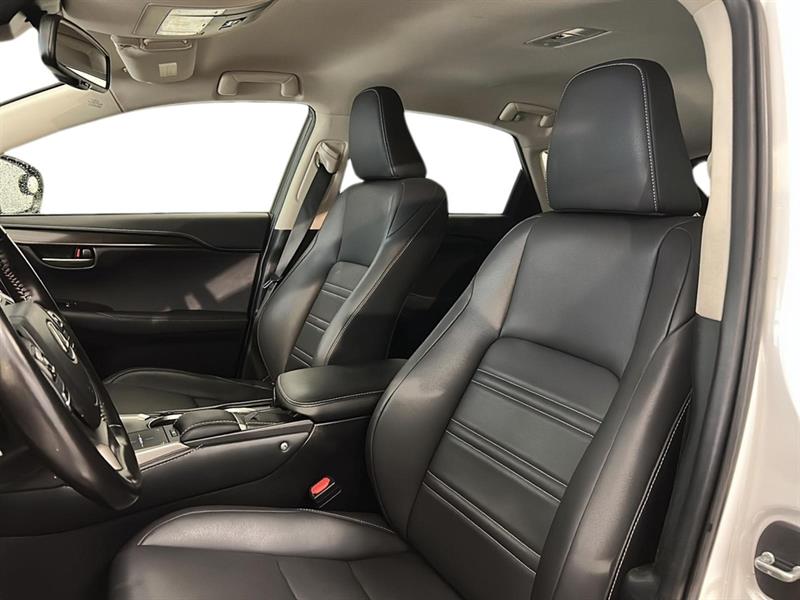 lexus NX300 BASE 2021 - 24