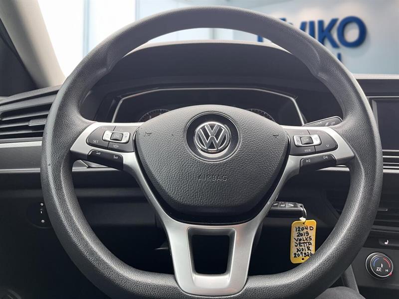 volkswagen Jetta 2019 - 12