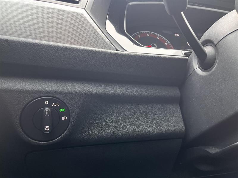 volkswagen Jetta 2019 - 15