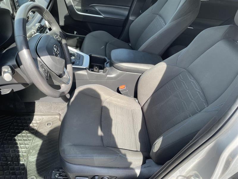 toyota RAV4 Hybrid 2022 - 16