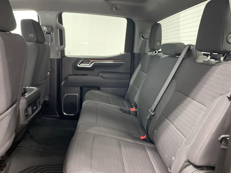 chevrolet Silverado 1500 2023 - 19