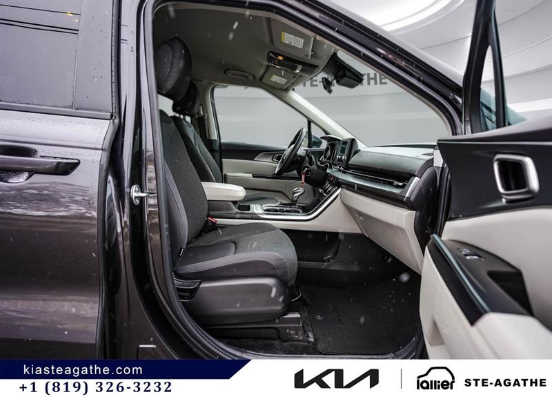 kia Carnival 2023 - 18
