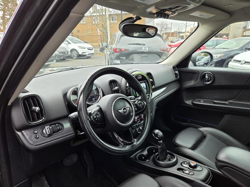 mini Countryman 2019 - 14