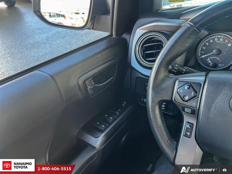 toyota Tacoma 2023 - 17