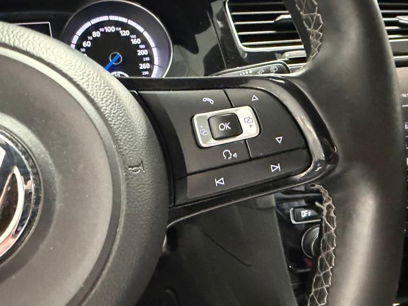volkswagen Golf R 2017 - 13