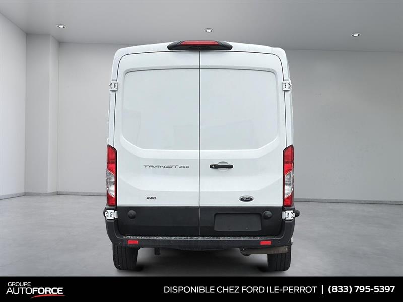 ford Transit fourgon utilitaire 2024 - 3