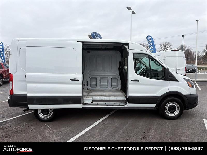 ford Transit fourgon utilitaire 2022 - 11