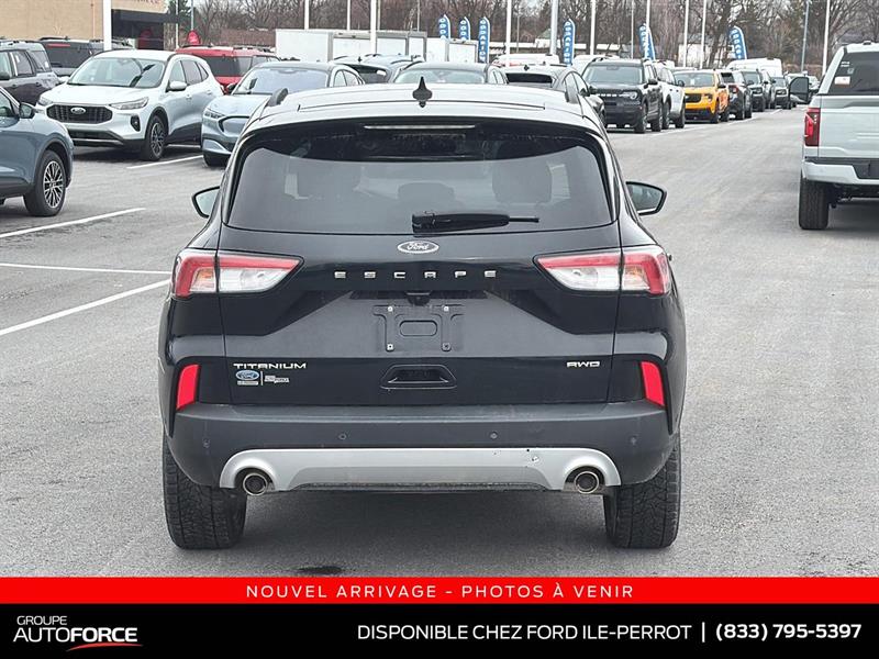 ford Escape 2022 - 4