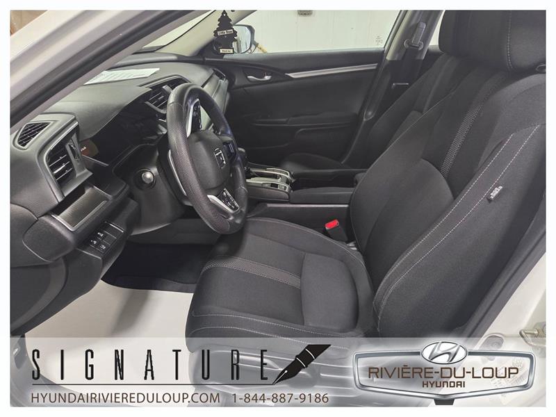 honda Civic Sedan 2019 - 10