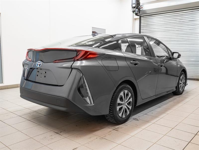 toyota Prius Prime 2022 - 8