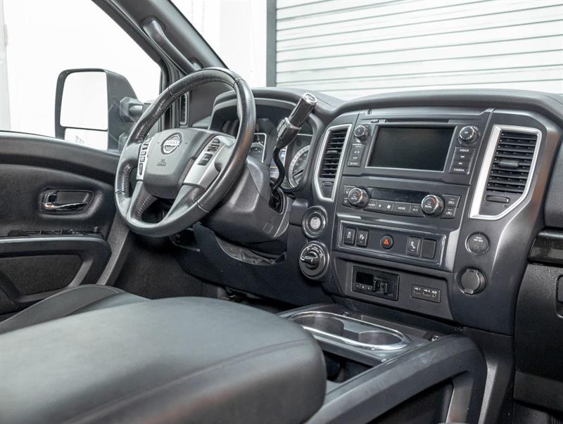 nissan Titan 2019 - 30
