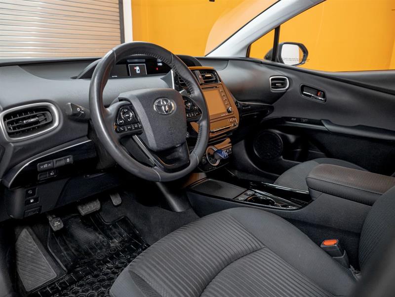 toyota Prius Prime 2022 - 2