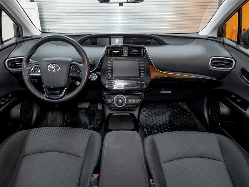 toyota Prius Prime 2022 - 11