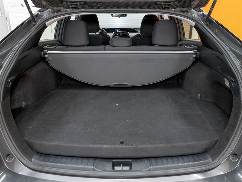 toyota Prius Prime 2022 - 23
