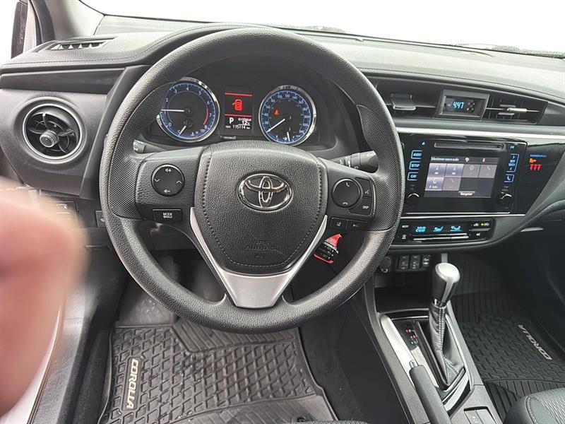 toyota Corolla 2019 - 12