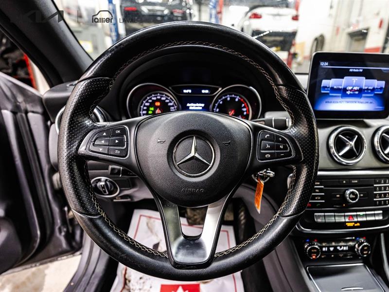 mercedes-benz CLA 2018 - 11