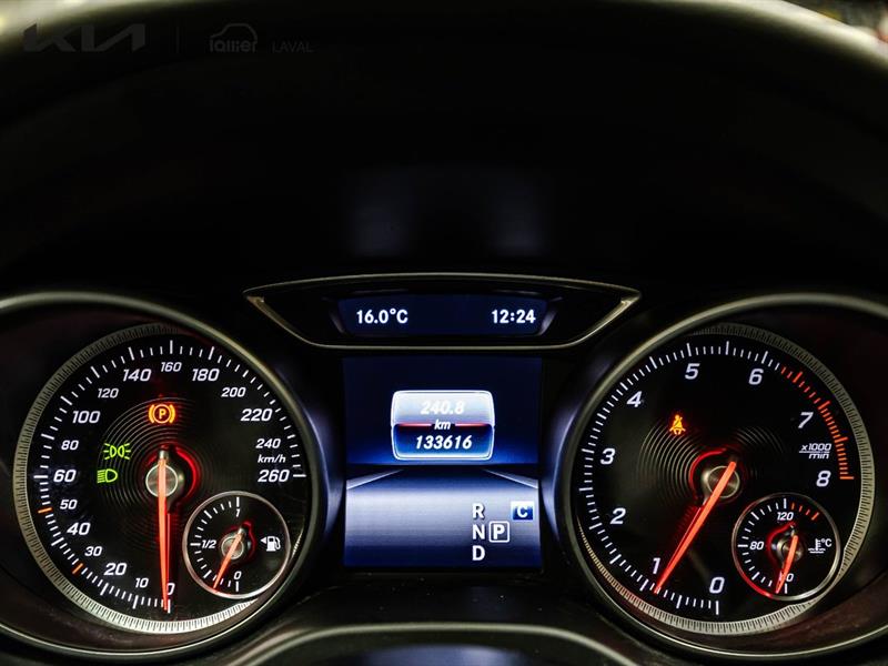 mercedes-benz CLA 2018 - 12