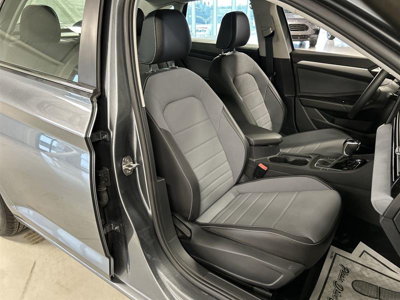 volkswagen Jetta 2025 - 34