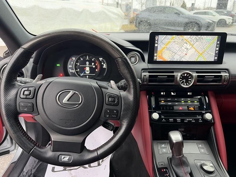 lexus IS 2022 - 29