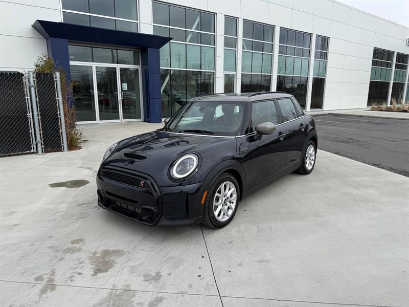 mini 5 portes 2023