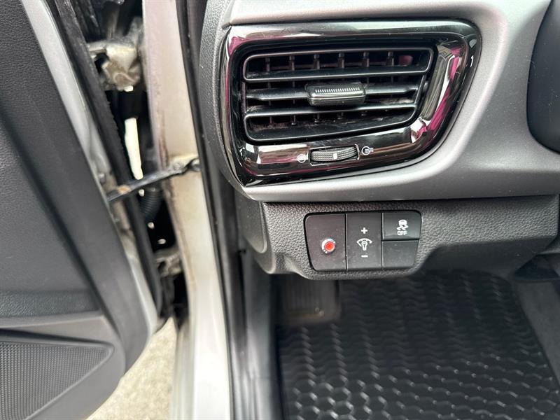 kia Rio 5 portes 2020 - 9