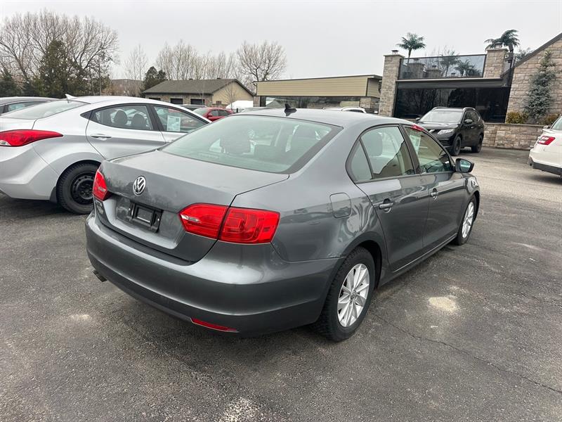 volkswagen Jetta Sedan 2014 - 4