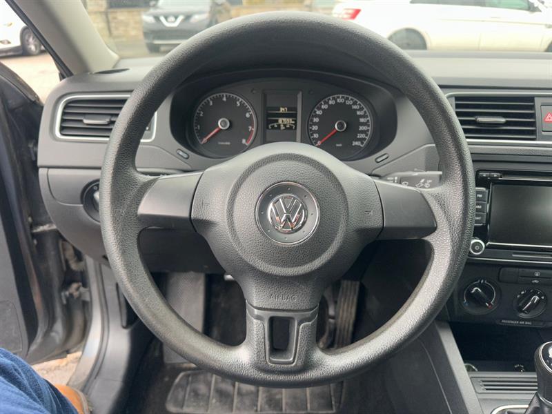 volkswagen Jetta Sedan 2014 - 9