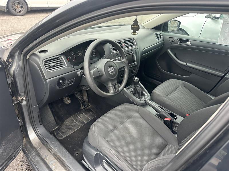 volkswagen Jetta Sedan 2014 - 12