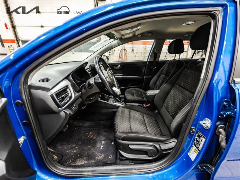 2021 Kia Rio - Image 14