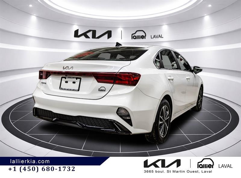 2024 Kia Forte - Image 10