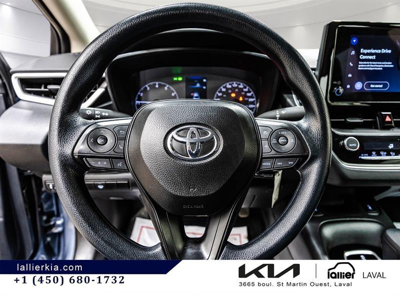 2025 Toyota Corolla - Image 16