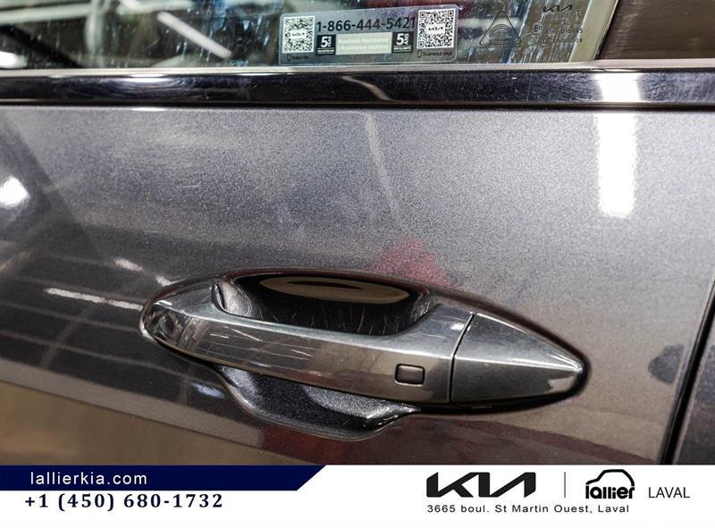 2025 Kia Sportage - Image 11