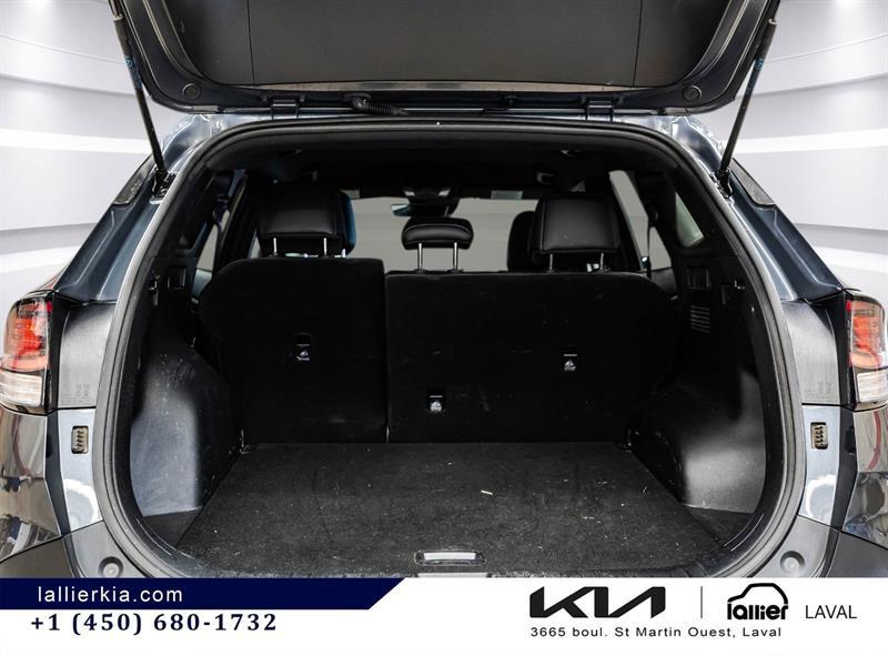 2025 Kia Sportage - Image 16