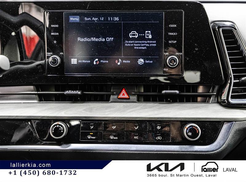 2025 Kia Sportage - Image 24