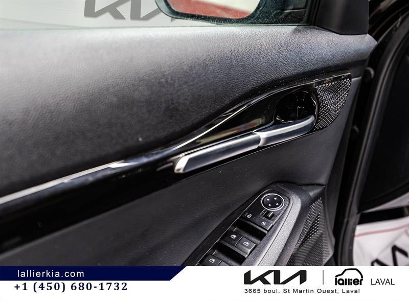 2025 Kia Seltos - Image 12