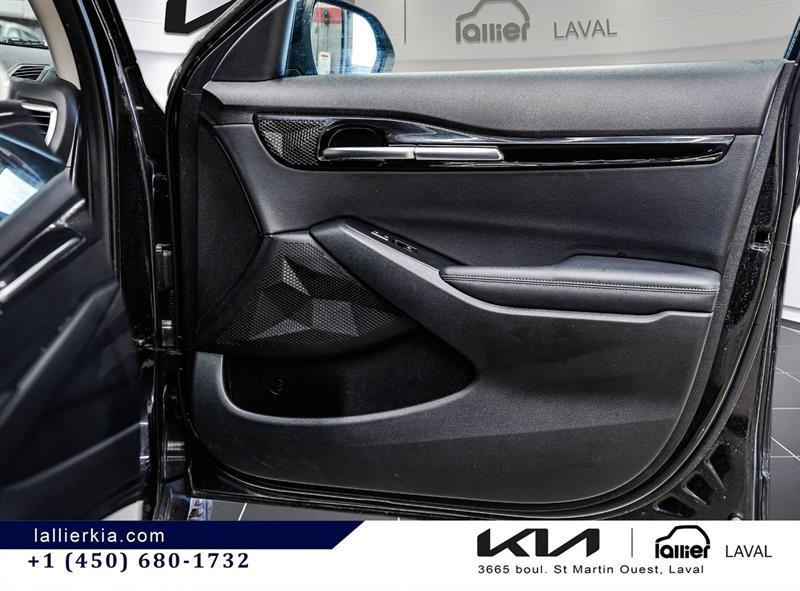 2025 Kia Seltos - Image 17