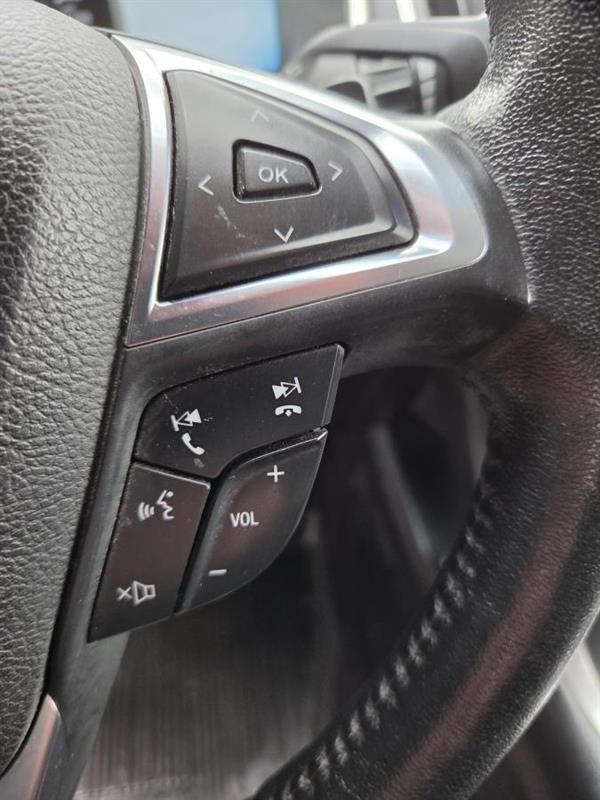 2017 Ford Edge - Image 18