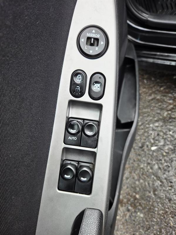 2017 Hyundai Accent - Image 16